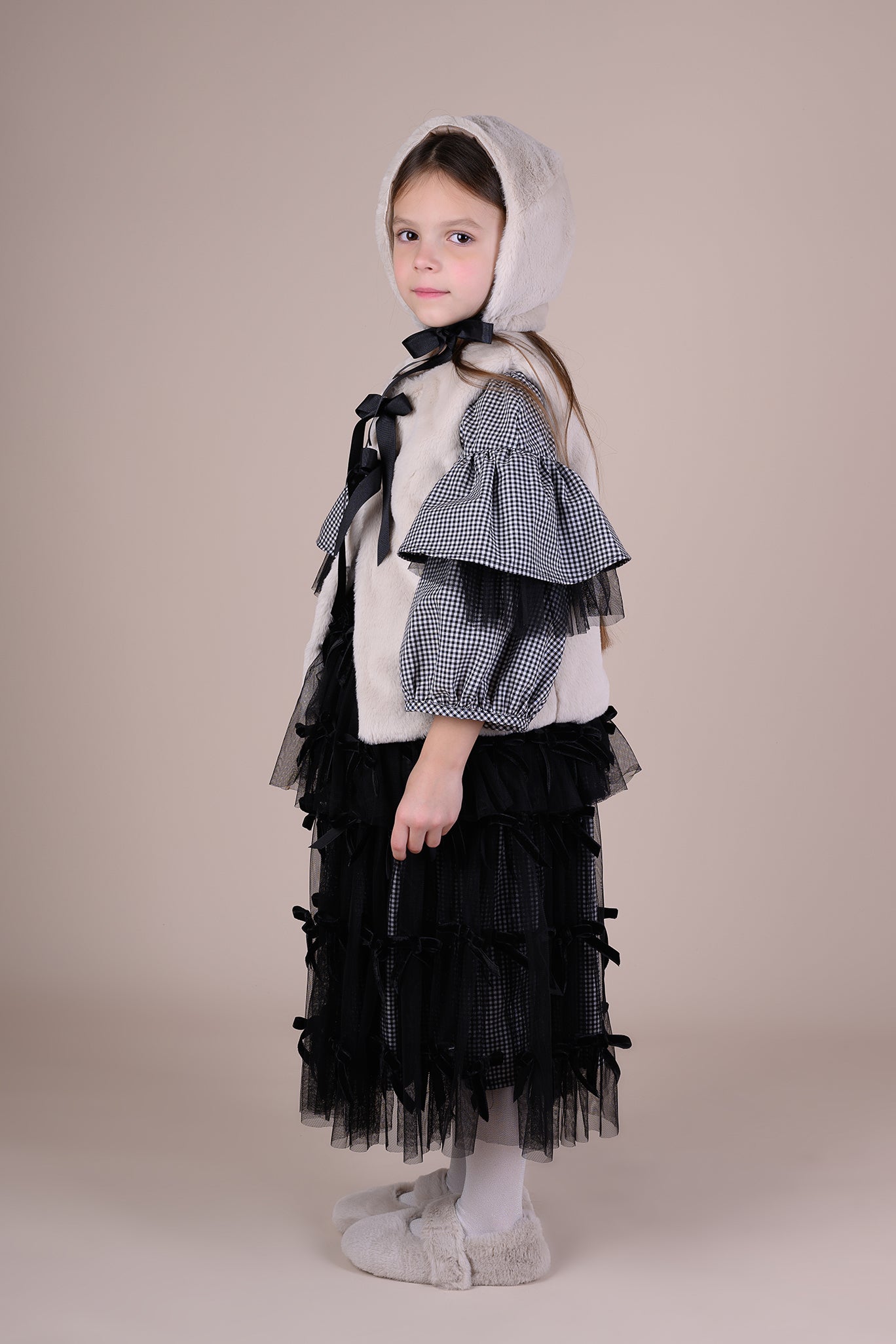 SAMMI BLOUSE BLACK AND WHITE